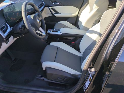 Certified 2026 BMW X1 xDrive28i w/ Convenience Package AWD/4WD image 15