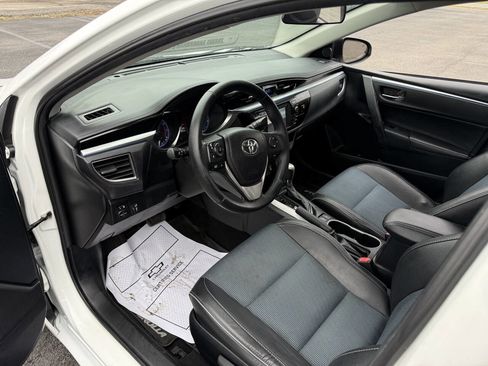 Used 2014 Toyota Corolla S image 14