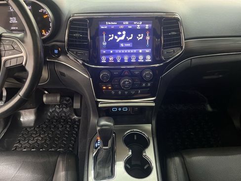Used 2020 Jeep Grand Cherokee Limited w/ Luxury Group II AWD/4WD image 45