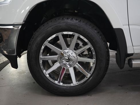 Used 2022 RAM 1500 Laramie AWD/4WD image 27
