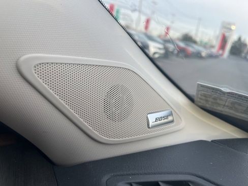 Certified 2023 Nissan Pathfinder Platinum w/ Lighting Package (N93) image 19