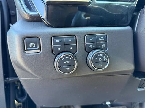 Certified 2024 Chevrolet Silverado 1500 LT Trail Boss w/ Convenience Package II AWD/4WD image 20