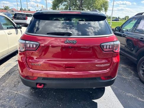 Used 2020 Jeep Compass Trailhawk AWD/4WD image 4