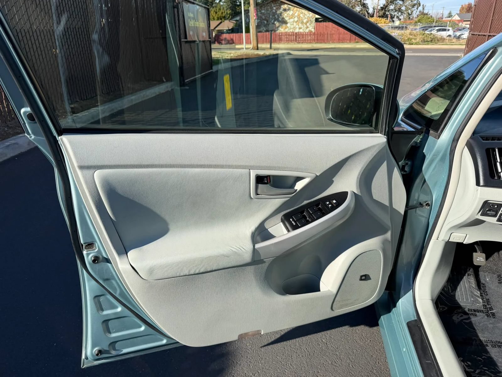 Used 2012 Toyota Prius Four FWD image 10