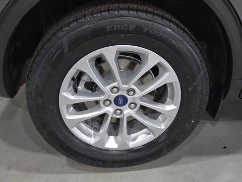 Certified 2022 Ford Escape SE w/ Convenience Package image 11