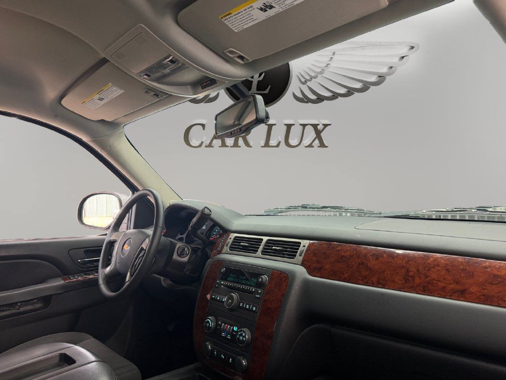 Used 2013 Chevrolet Avalanche LS RWD image 17