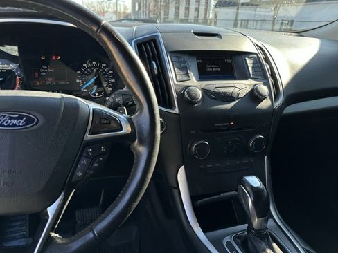 Used 2018 Ford Edge SEL w/ Cargo Accessory Package image 33