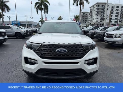 Used 2023 Ford Explorer XLT w/ Equipment Group 202A RWD image 2