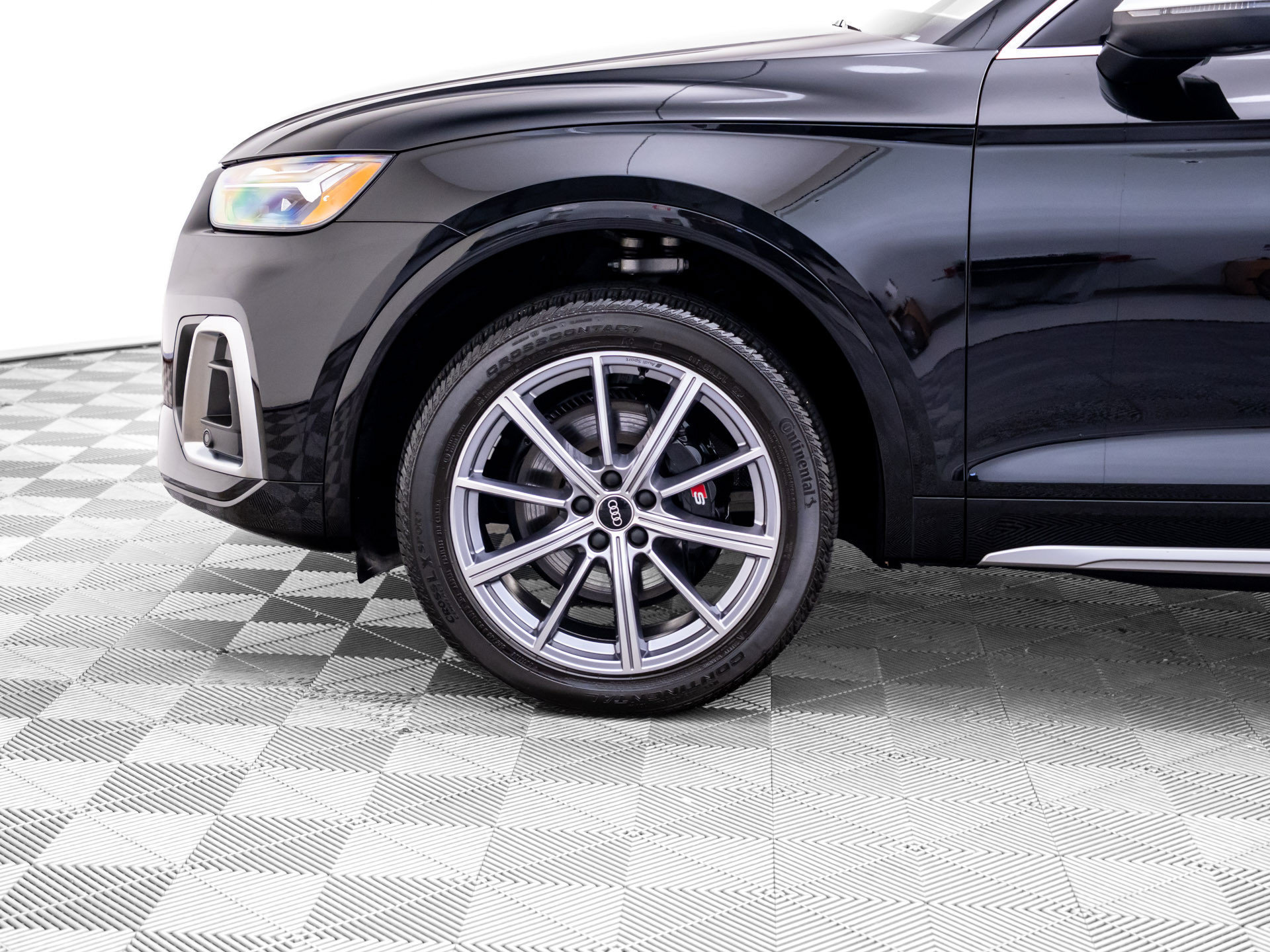Used 2022 Audi SQ5 Premium Plus w/ Premium Plus Package AWD/4WD image 36