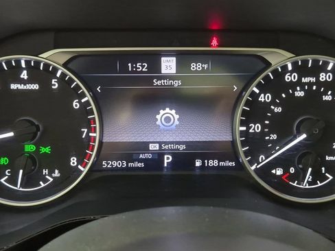 Used 2022 Nissan Pathfinder Platinum AWD/4WD image 22