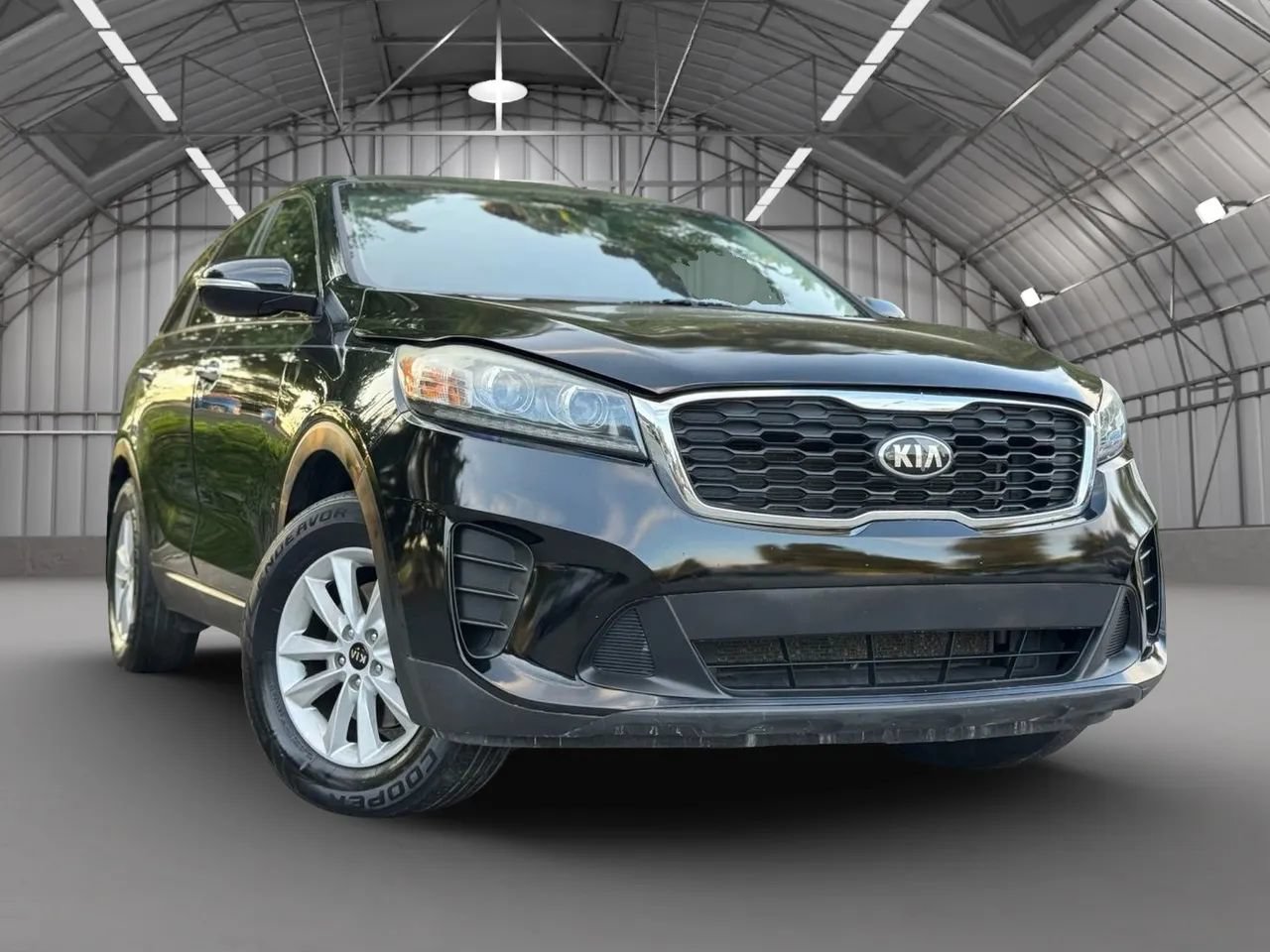 Used 2019 Kia Sorento L FWD image 3