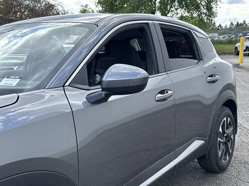 New 2025 Nissan Kicks SV image 34