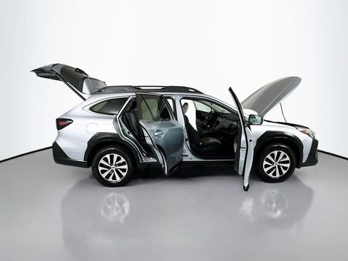 Used 2023 Subaru Outback Premium AWD/4WD image 22