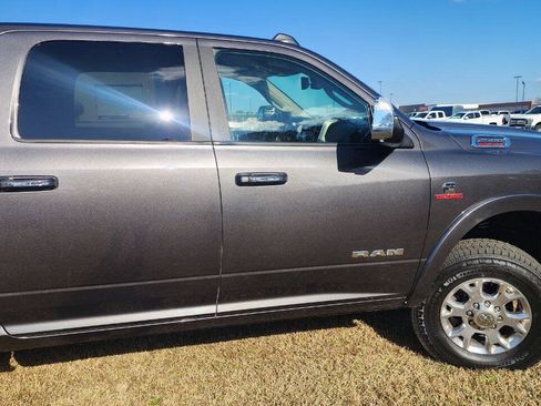 Used 2021 RAM 2500 Laramie AWD/4WD image 24
