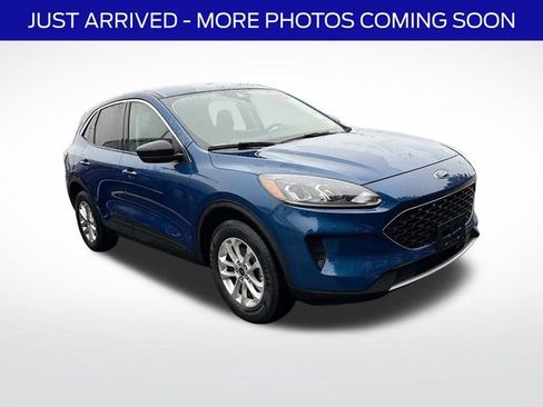 Used 2022 Ford Escape SE w/ Convenience Package image 1