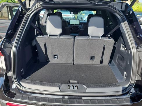 New 2026 Ford Explorer ST-Line w/ ST-Line Street Pack image 16