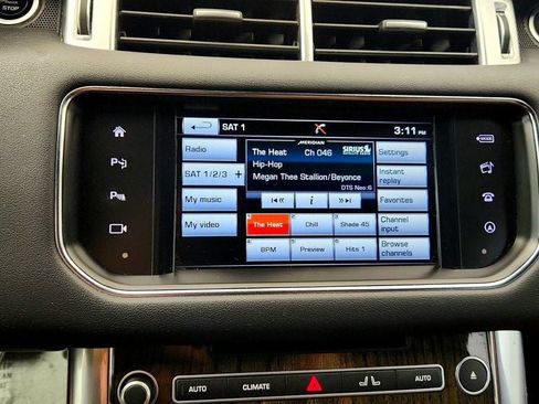Used 2016 Land Rover Range Rover Sport Supercharged AWD/4WD image 18
