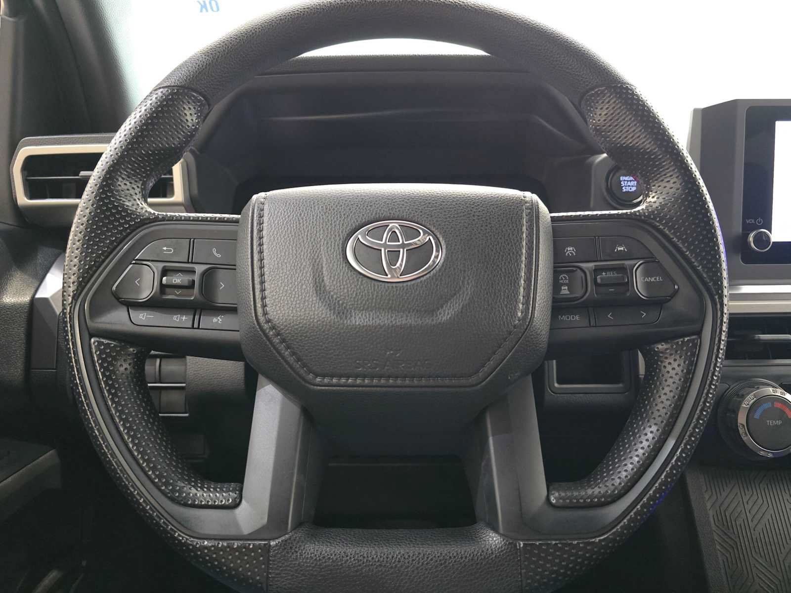Certified 2026 Toyota Tacoma SR5 AWD/4WD image 11