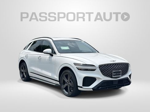 Used 2025 Genesis GV70 3.5T Sport w/ Sport Advanced Package AWD/4WD image 5