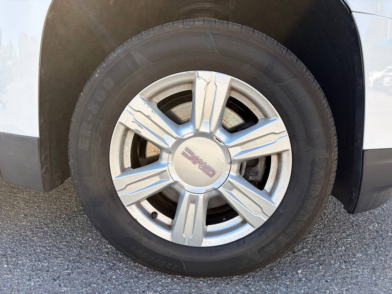 Used 2016 GMC Terrain SLE w/ Convenience Package AWD/4WD image 9