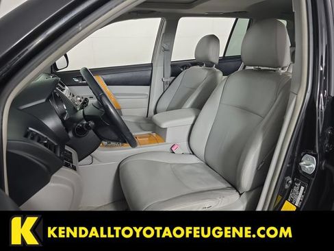 Used 2008 Toyota Highlander Limited AWD/4WD image 22