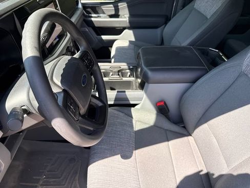 Certified 2026 Ford F250 XLT w/ XLT Premium Package AWD/4WD image 19