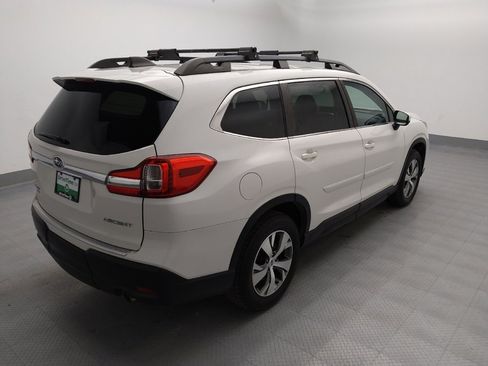 Used 2020 Subaru Ascent Premium w/ Convenience Package image 9
