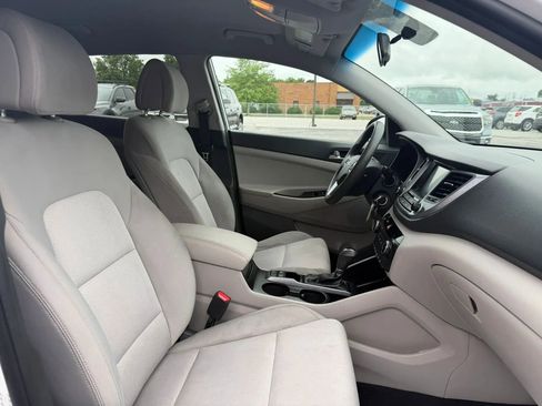 Used 2018 Hyundai Tucson SEL AWD/4WD image 41