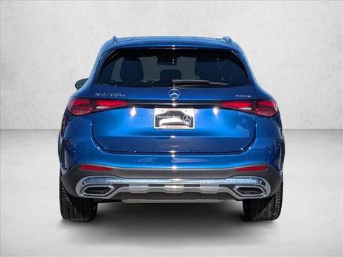 New 2025 Mercedes-Benz GLC 350e 4MATIC image 8