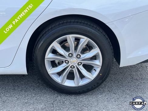 Used 2022 Chevrolet Malibu LT FWD image 11