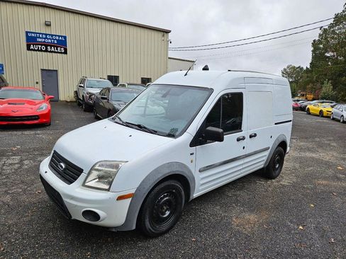 Used 2013 Ford Transit Connect XLT image 3
