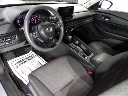 Used 2024 Honda Accord EX image 7