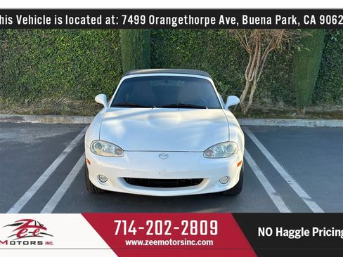 Used 2004 MAZDA MX-5 Miata Convertible 2D w/ Convenience Pkg image 13