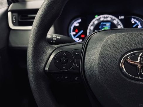 Used 2023 Toyota RAV4 LE image 23