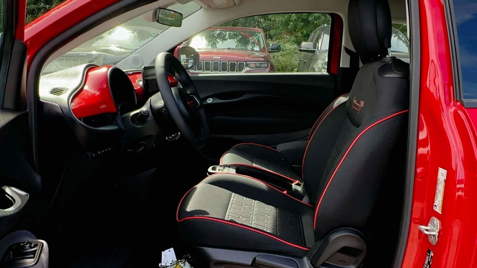 Used 2024 FIAT 500 e (RED) FWD image 17