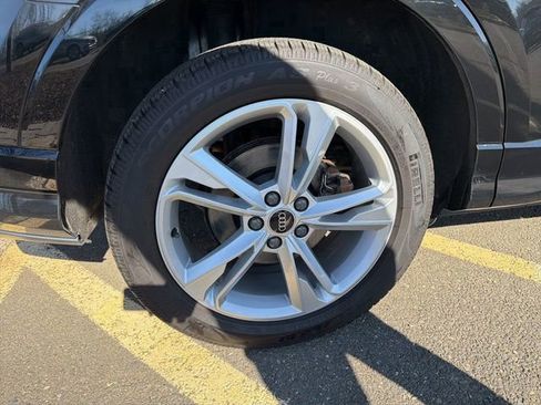 Used 2021 Audi Q3 2.0T Premium Plus image 7