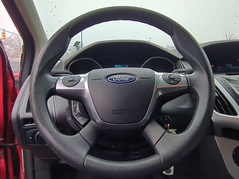 Used 2012 Ford Focus SE image 24