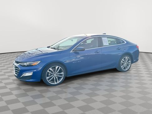 Used 2023 Chevrolet Malibu LT image 1