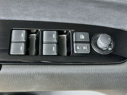 Used 2025 MAZDA CX-5 AWD 2.5 S w/ Preferred Package image 15