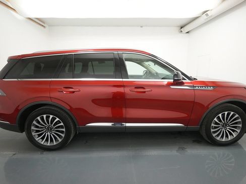 Used 2020 Lincoln Aviator Reserve w/ Equipment Group 201A AWD/4WD image 10