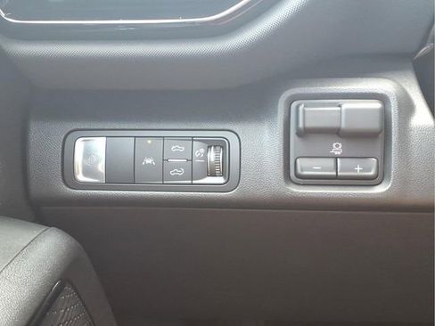 New 2026 Chevrolet Silverado EV Trail Boss w/ Premium Package AWD/4WD image 11