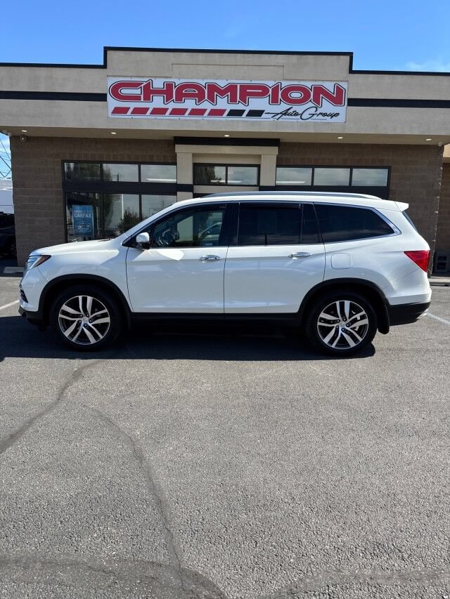Used 2018 Honda Pilot Elite image 2