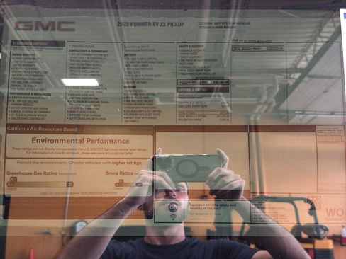 New 2025 GMC Hummer EV 2X image 47