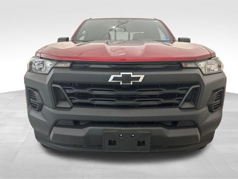 Used 2026 Chevrolet Colorado W/T w/ Advanced Trailering Package AWD/4WD image 10