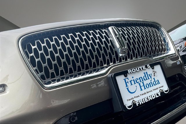 Used 2021 Lincoln Nautilus Reserve w/ Equipment Group 201A AWD/4WD image 33