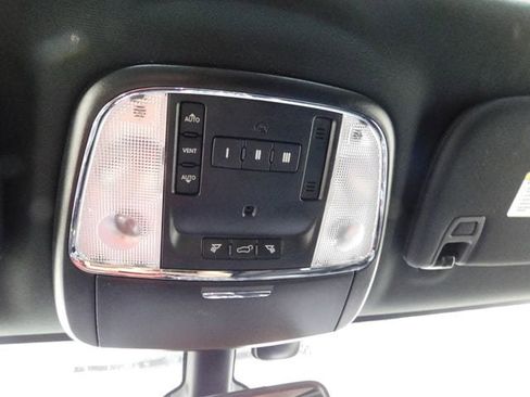 Used 2019 Dodge Durango R/T w/ Trailer Tow Group IV image 24