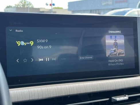 Used 2025 Hyundai Sonata SEL FWD image 28