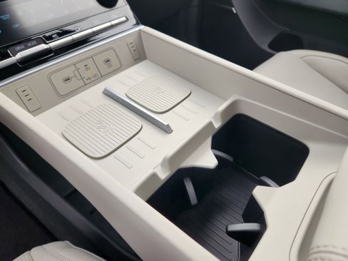 New 2026 Hyundai Ioniq 5 Limited AWD/4WD image 20
