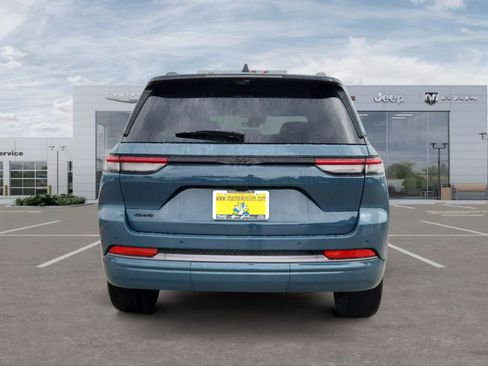 New 2026 Jeep Grand Cherokee Limited AWD/4WD image 4