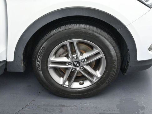 Used 2017 Hyundai Santa Fe Sport w/ 2.4L Tech Package 04 image 36